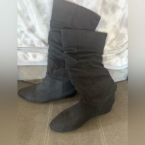 Women's Black Suede Boots